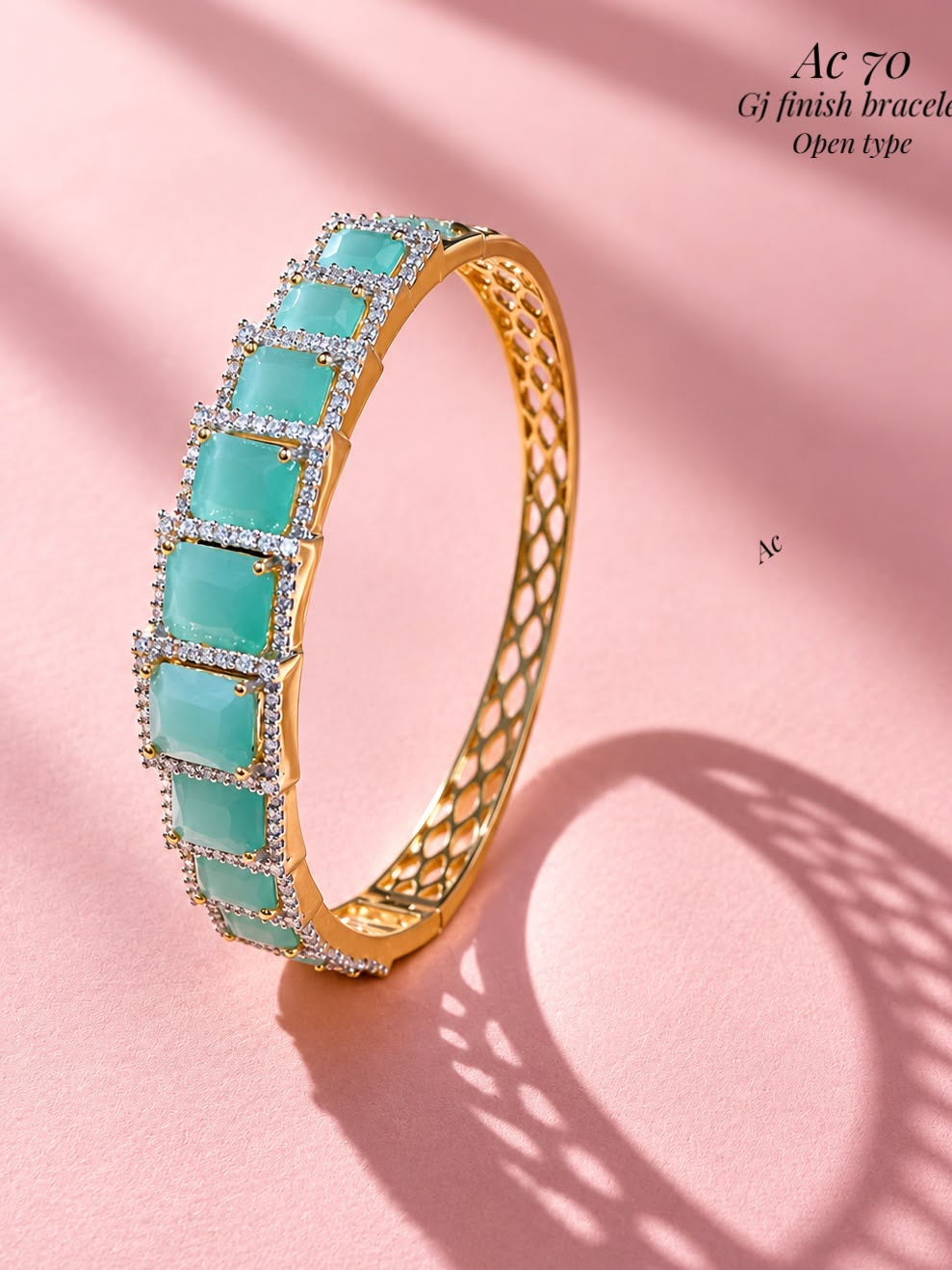 Blue stones zircon Bracelet openable with clip, free size,one size fits all.