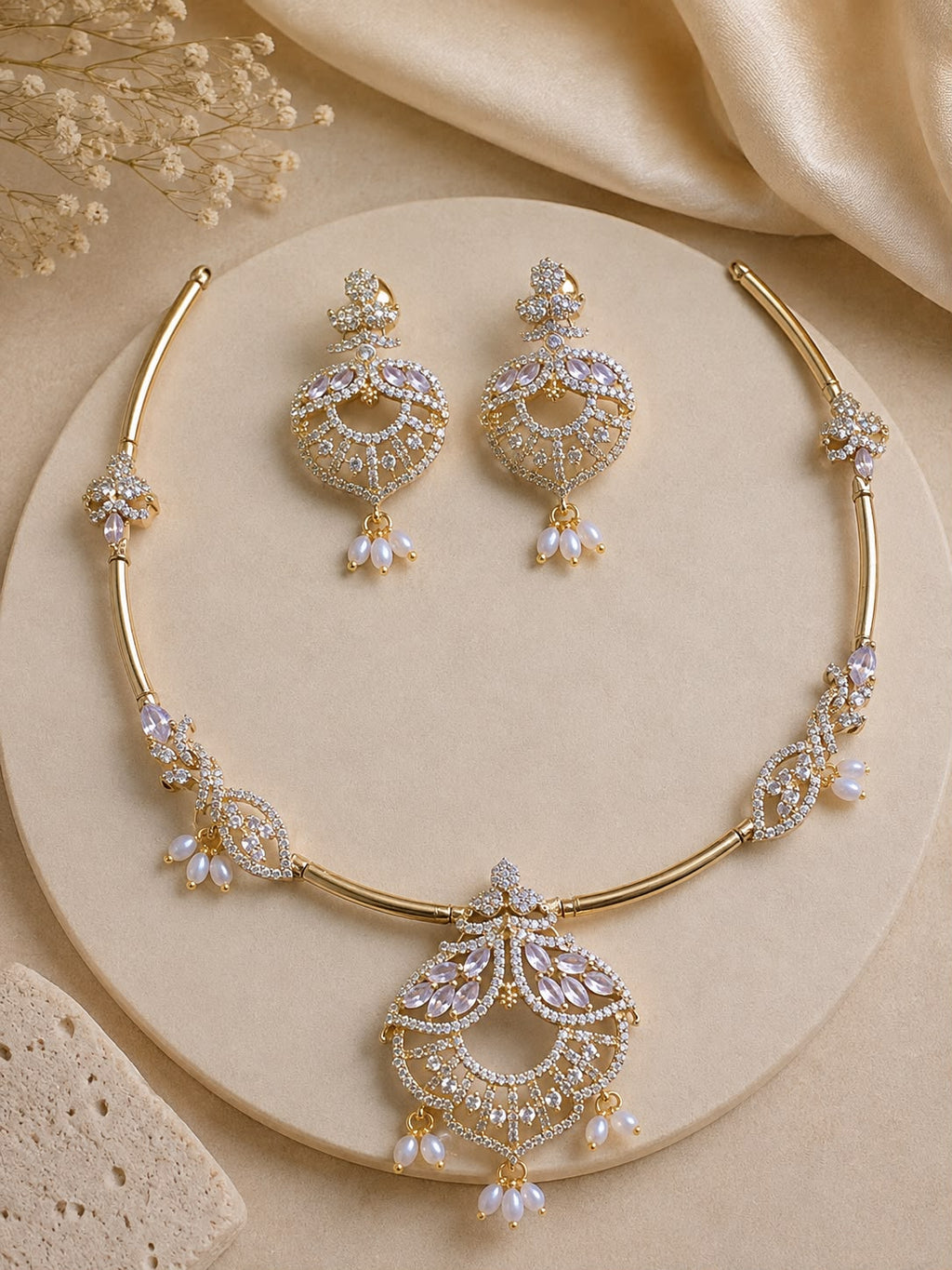 HASLI STYLE CHOKER SETS